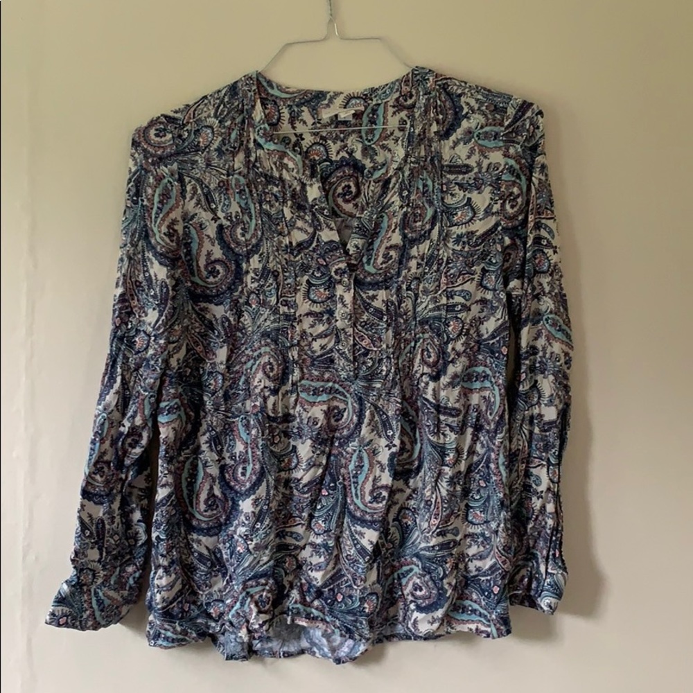 Dress Barn Established 1962